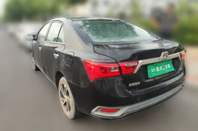 Zotye Z300 2014, 120600 км, за 2531 USD