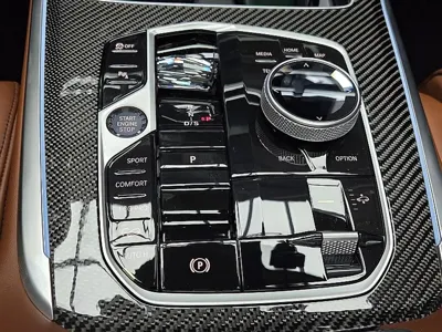 BMW X7 2025, 5166 км, за 101345.6 USD - фото 9