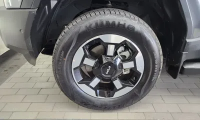 Kia Tasman 2026, 22358 км, за 28554.55 USD