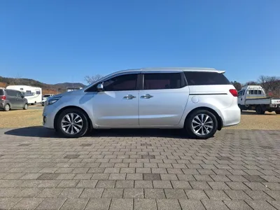 Kia Canival 2016, 220099 км, за 3778.5 USD