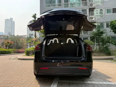 Tesla Model X 2023, 30400 км, за 83208.71 USD