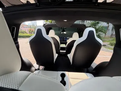 Tesla Model X 2023, 30400 км, за 83208.71 USD - фото 9