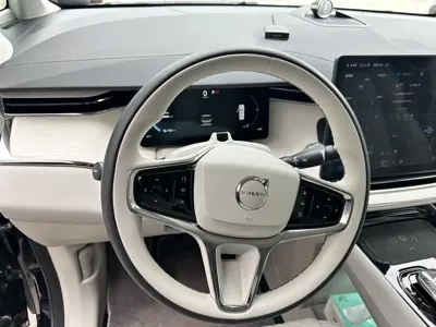 Volvo EM90 2024, 22000 км, за 53824.74 USD - фото 6