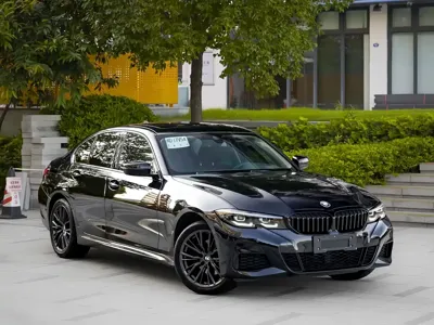 BMW 3 Series · 2022 год