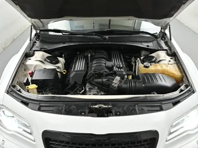 Chrysler 300C 2013, 110490 км, за 12143.89 USD - фото 6
