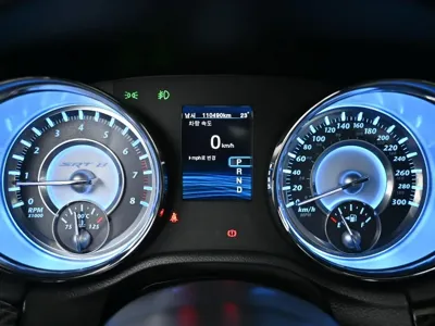 Chrysler 300C 2013, 110490 км, за 12143.89 USD - фото 8