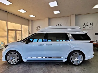 Kia Canival 2023, 65000 км, за 29237.47 USD