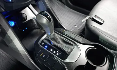 Hyundai Santafe 2015, 121867 км, за 6186.1 USD - фото 9