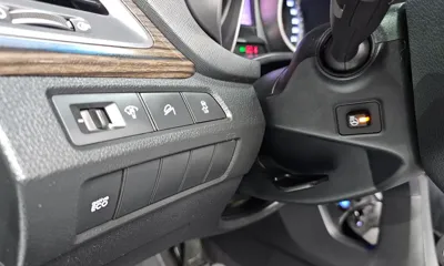 Hyundai Santafe 2015, 121867 км, за 6186.1 USD - фото 28