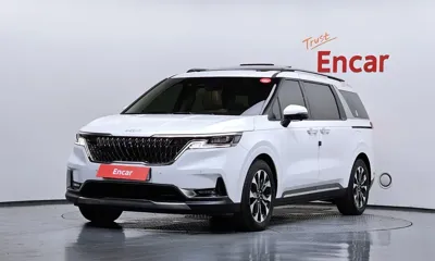 Kia Canival · 2023 год