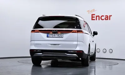 Kia Canival 2023, 65228 км, за 18845.47 USD - фото 4