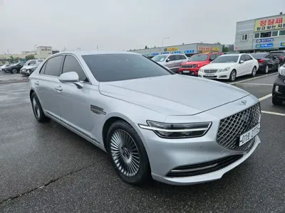 Genesis G90 · 2019 год