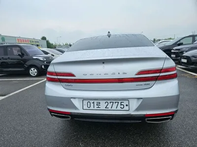 Genesis G90 2019, 59922 км, за 21202.57 USD
