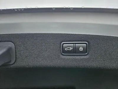 Genesis G90 2019, 59922 км, за 21202.57 USD - фото 20