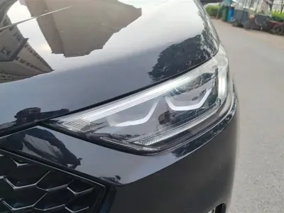 Ford Edge 2019, 133200 км, за 12668.97 USD