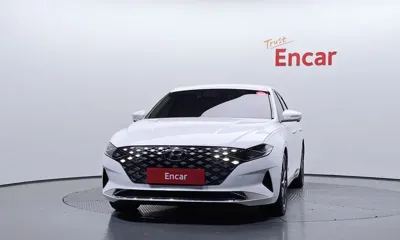 Hyundai Grandeur 2022, 62423 км, за 16083.86 USD