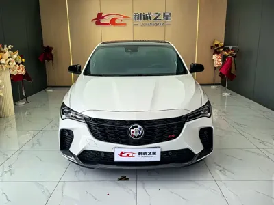 Buick Verano 2024, 15000 км, за 10148.23 USD