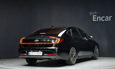 Hyundai Sonata 2021, 54690 км, за 14647.92 USD