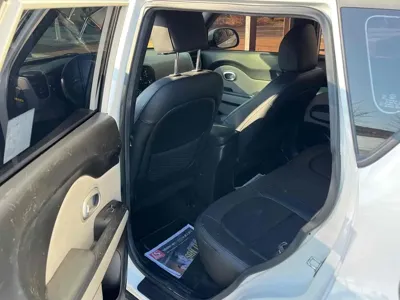 Kia Soul 2018, 160000 км, за 4426.82 USD - фото 10