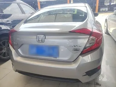 Honda Civic 2018, 80000 км, за 7230.4 USD - фото 6