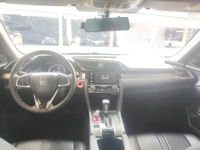 Honda Civic 2018, 80000 км, за 7230.4 USD - фото 10