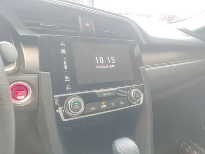 Honda Civic 2018, 80000 км, за 7230.4 USD - фото 13