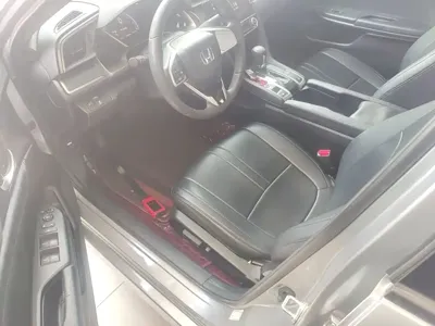 Honda Civic 2018, 80000 км, за 7230.4 USD - фото 16