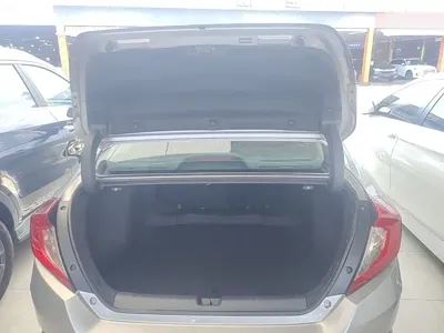 Honda Civic 2018, 80000 км, за 7230.4 USD - фото 19