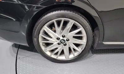 Hyundai Grandeur 2022, 97588 км, за 14866.2 USD