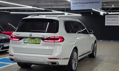 BMW X7 2025, 8659 км, за 74107.75 USD - фото 2
