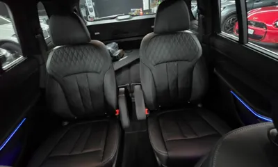 BMW X7 2025, 8659 км, за 74107.75 USD - фото 18
