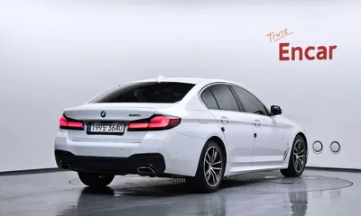 BMW 5-Series 2021, 42338 км, за 22921.13 USD