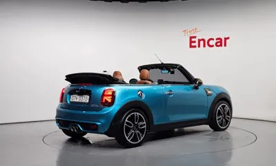 MINI Cooper Convertible 2016, 80144 км, за 10323.08 USD - фото 2