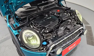 MINI Cooper Convertible 2016, 80144 км, за 10323.08 USD - фото 6