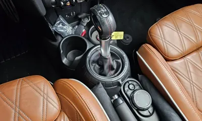 MINI Cooper Convertible 2016, 80144 км, за 10323.08 USD - фото 9