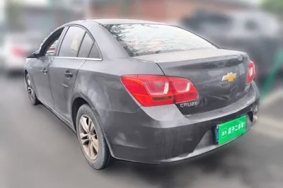 Chevrolet Cruze 2015, 108600 км, за 3486 USD