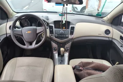 Chevrolet Cruze 2015, 108600 км, за 3486 USD - фото 9