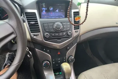 Chevrolet Cruze 2015, 108600 км, за 3486 USD - фото 13