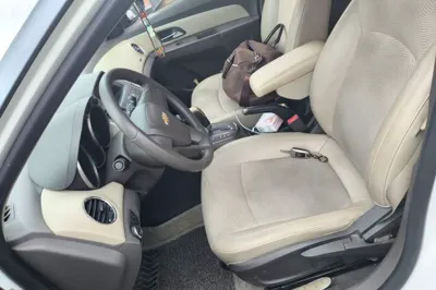 Chevrolet Cruze 2015, 108600 км, за 3486 USD - фото 15