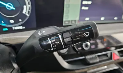 Kia K8 2022, 112838 км, за 12221.28 USD - фото 20