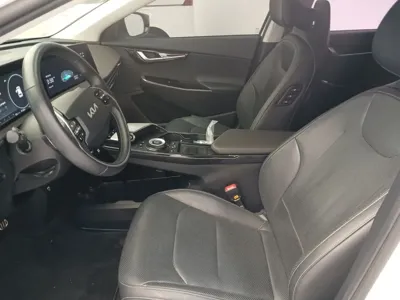 Kia EV6 2022, 116621 км, за 13048.87 USD - фото 9