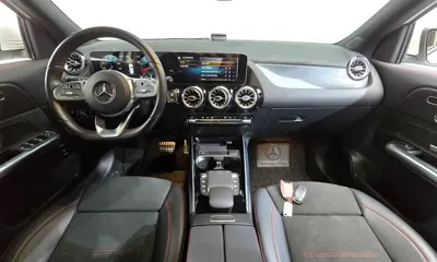 Mercedes-Benz GLA-Class 2020, 56061 км, за 19218.25 USD - фото 7