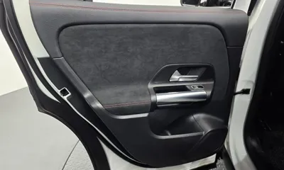 Mercedes-Benz GLA-Class 2020, 56061 км, за 19218.25 USD - фото 25