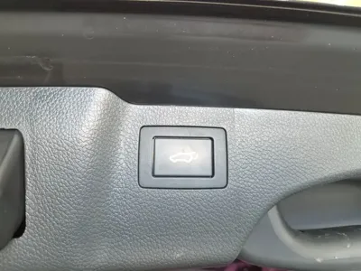 Hyundai Santafe 2018, 92646 км, за 7752.45 USD - фото 18