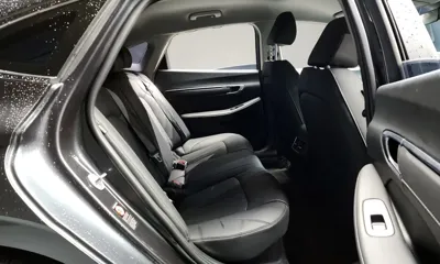 Hyundai Sonata 2023, 35287 км, за 17120.58 USD - фото 12