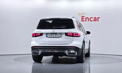 Mercedes-Benz GLB-Class 2021, 53303 км, за 21488.56 USD