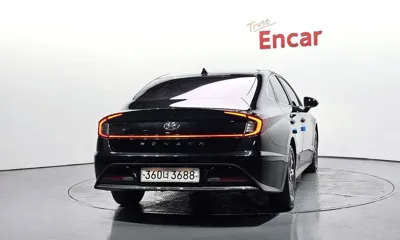 Hyundai Sonata 2022, 131129 км, за 9094.45 USD