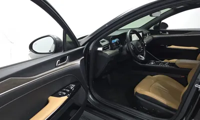 Kia K5 2022, 32233 км, за 38289.01 USD - фото 10