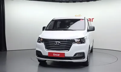 Hyundai Starex 2020, 30322 км, за 11495 USD