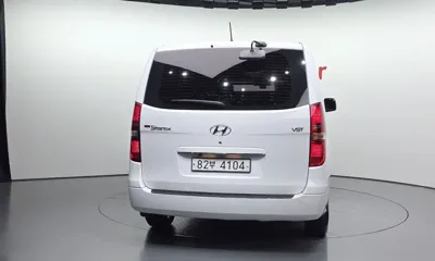 Hyundai Starex 2020, 30322 км, за 11495 USD